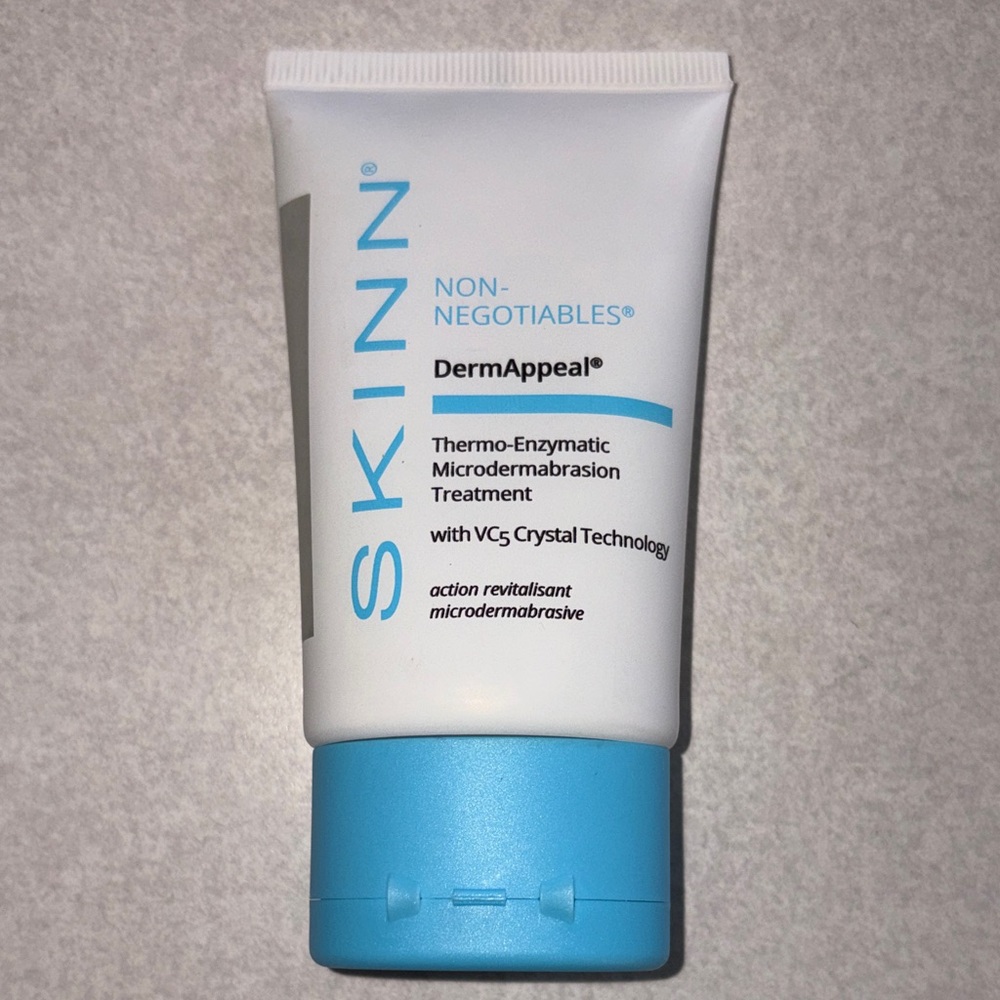 SKINN DermAppeal Exfoliant - White and Blue